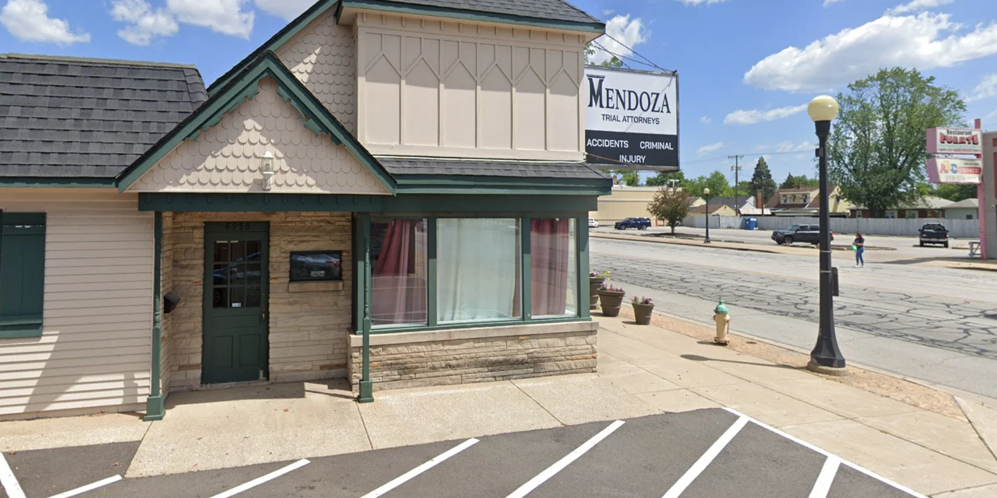 Mendoza-Trial-Attorneys-Office-Building-Near-Road